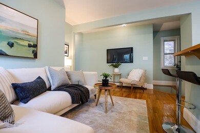 206 Hurley St unit 1, Cambridge, MA 02141 - photo 2