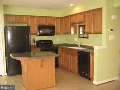 1229 Mare St, Ranson, WV 25438 - photo 5