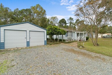 8884 Marlfield Rd, Gloucester, VA 23061 - photo 5