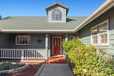 6511SarahCir.-10