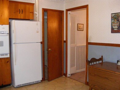 55 Mayflower Dr, Manchester, NH 03104 - photo 6