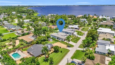 1332 Longwood Dr, Fort Myers, FL 33919 - photo 3