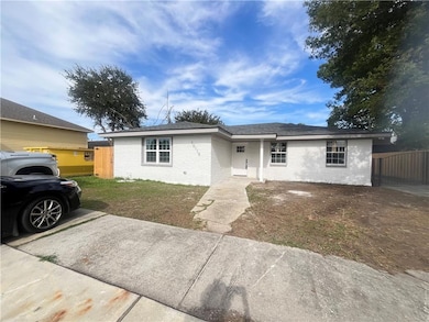 10115 Seawood St, New Orleans, LA 70127 - photo 2