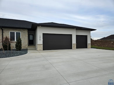 1215 Blackhawk Ct, Hinton, IA 51024 - photo 2