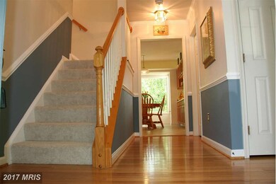 11207 Minstrel Tune Dr, Germantown, MD 20876 - photo 3