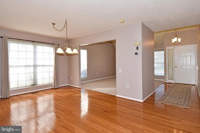 6803 Woodstone Place, Alexandria, VA 22306 - photo 7