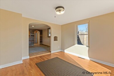 2512 E 9th St, Cheyenne, WY 82001 - photo 6