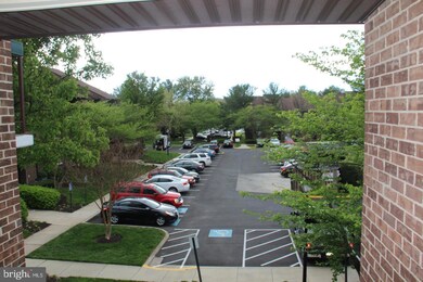 7923 Coriander Dr unit 303, Gaithersburg, MD 20879 - photo 3