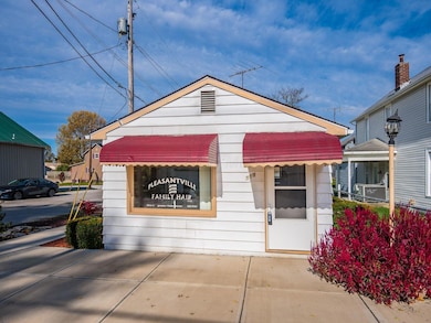 111 W Columbus St, Pleasantville, OH 43148 - photo 6