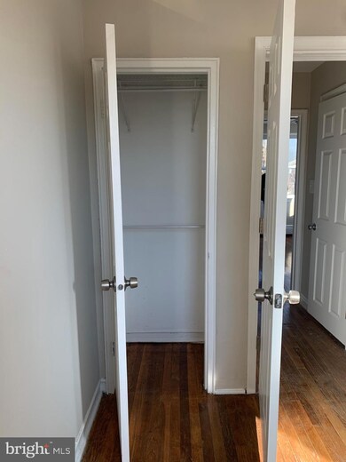 2801 Edgecombe Cir N, Baltimore, MD 21215 - photo 6