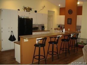 large breakfast bar