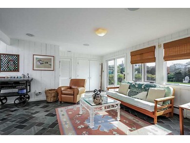 Den/Family/Great Room.