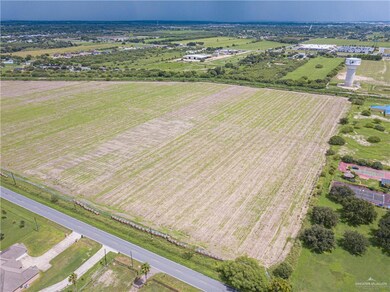 810 N 11th St, Donna, TX 78537 - photo 3