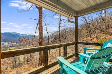 550 Cale Way, Clyde, NC 28721 - photo 4