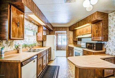 KITCHEN 5
