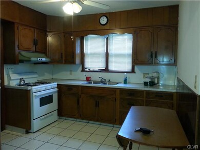 525 E Fairview St, Bethlehem, PA 18018 - photo 6