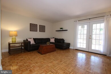 126 Dumbarton Dr, Annapolis, MD 21403 - photo 4