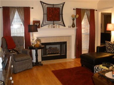 Beautiful laminate/hardwood floors!