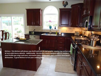 6856 Scenic View Dr, Macungie, PA 18062 - photo 6