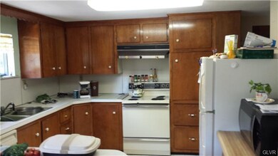 2566 Community Dr, Bath, PA 18014 - photo 2