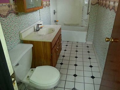 239 Grove St, Woonsocket, RI 02895 - photo 7