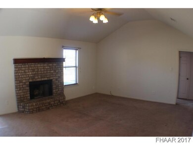 860 Rocky Ln, Copperas Cove, TX 76522 - photo 3