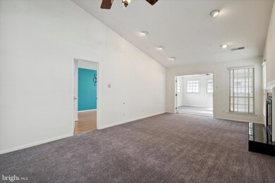 178 Raintree Ct, Langhorne, PA 19047 - photo 7