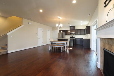 12117 SW Lausanne St, Wilsonville, OR 97070 - photo 5