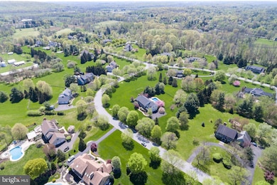 2872 White Tail Ct, Doylestown, PA 18902 - photo 2