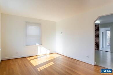 907 Stonehenge Ave, Charlottesville, VA 22902 - photo 5