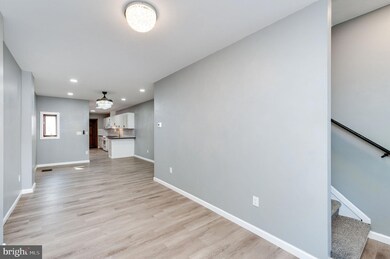 302 S 17th St, Reading, PA 19602 - photo 6