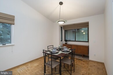 9527 Caboose Ct, Columbia, MD 21045 - photo 5