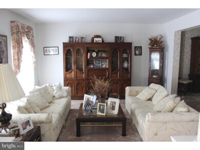 30 Picadilly Cir, Marlton, NJ 08053 - photo 3