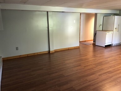 84 Hovey Rd, Londonderry, NH 03053 - photo 4