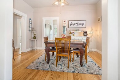 910 Hill St, Fredericksburg, TX 78624 - photo 6