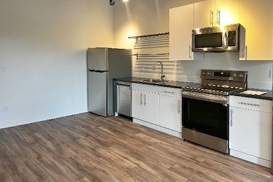 45 High St unit 4, North Andover, MA 01845 - photo 4