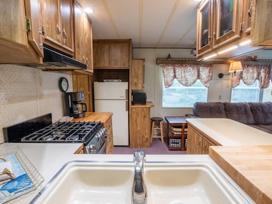 45 Camp Cir, Fitzwilliam, NH 03447 - photo 7