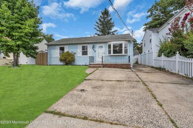 848 Malden Dr, Keyport, NJ 07735 - photo 2