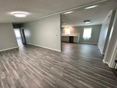 2129 Dillman St, Terre Haute, IN 47802 - photo 4