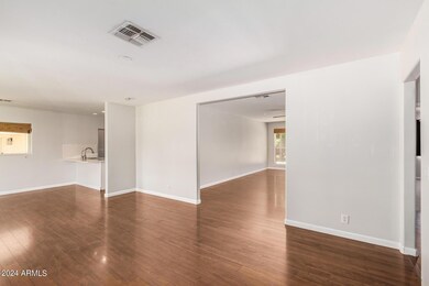 4128 N 46th Place, Phoenix, AZ 85018 - photo 4