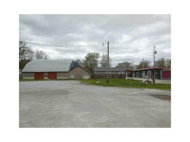 740 Ash St, Tipton, IN 46072 - photo 4