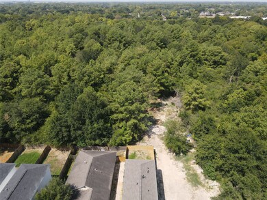 00 Rosevelt St, Houston, TX 77088 - photo 3