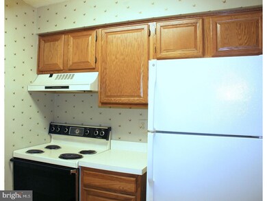 101 Ravens Crest Dr, Plainsboro, NJ 08536 - photo 4