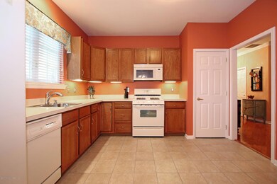 Eat in kitchen