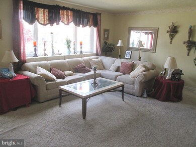 12097 Legion St, Philadelphia, PA 19154 - photo 5