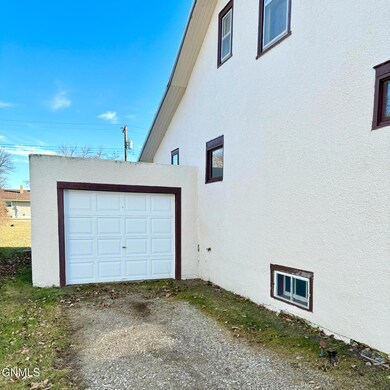 611 Garage.