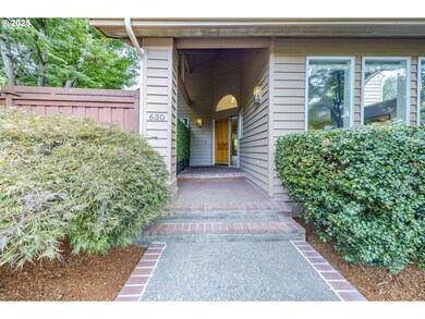 630 Spyglass Dr, Eugene, OR 97401 - photo 4