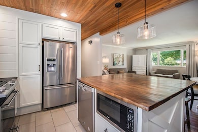 18140 Brightlingsea Place, South Bend, IN 46637 - photo 3