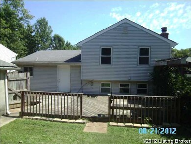 8812 Old Ironsides Dr, Louisville, KY 40228 - photo 2