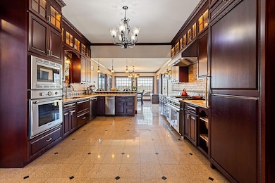 Chef's Kitchen
